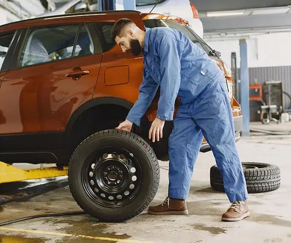Mechanika samochodowa Katowice — kompleksowy serwis, diagnostyka i osiągi